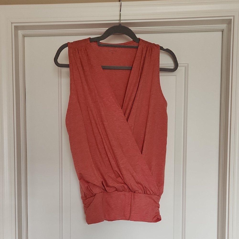 GARNET HILL Women's Sleeveless Wrap Top -  Soft dusty red/coral colr